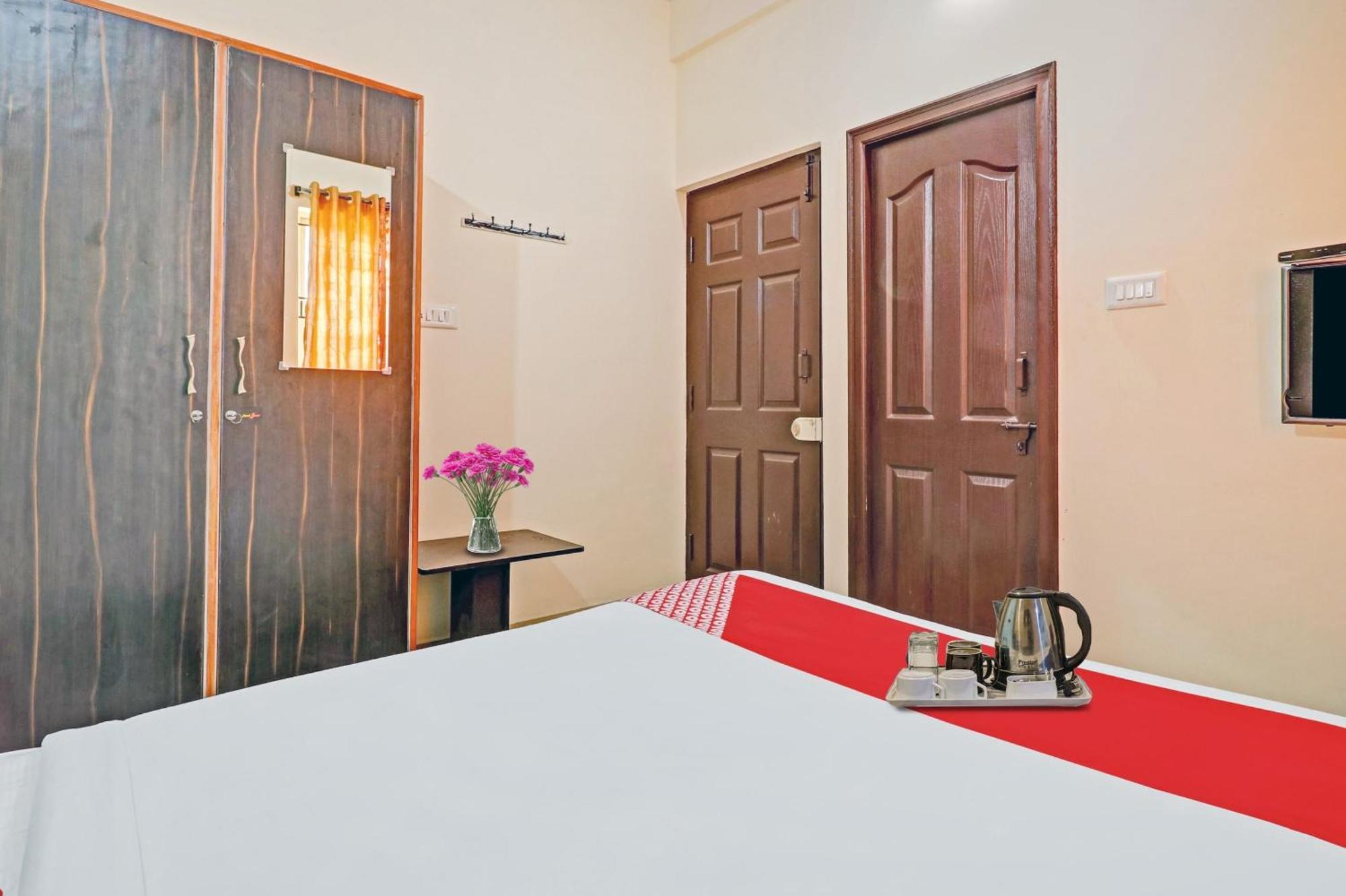 Hotel O Mn Residency Near Ragigudda Sri Prasanna Anjaneyaswamy Temple Bangalore Exteriör bild