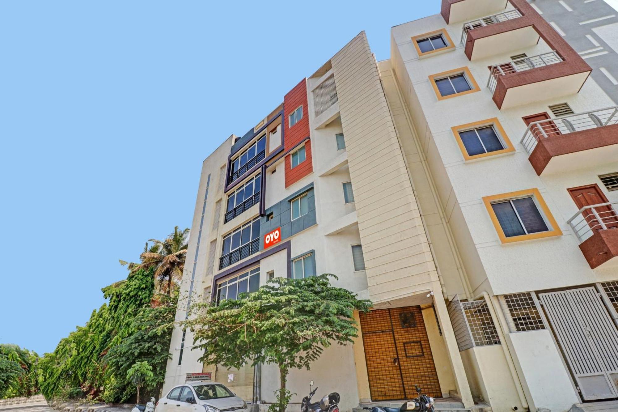 Hotel O Mn Residency Near Ragigudda Sri Prasanna Anjaneyaswamy Temple Bangalore Exteriör bild